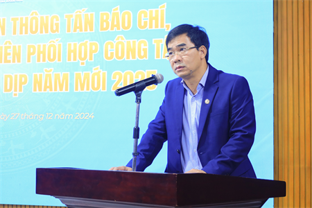 Đại học Luật TPHCM gặp mặt các cơ quan báo chí mừng Xuân Ất Tỵ 2025