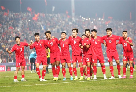 Đội tuyển Việt Nam thắng Thái Lan 2-1 ở lượt đi chung kết ASEAN Cup 2024