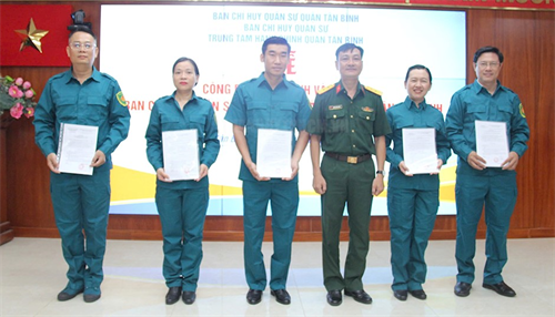 Ra mắt Ban CHQS Trung tâm Hành chính quận Tân Bình