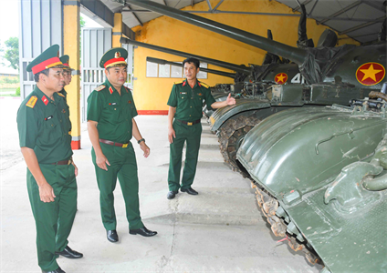 Thiếu tướng Lê Xuân Thế, Phó Tư lệnh Quân khu phúc tra kết quả kiểm kê tài sản công thời điểm 0 giờ ngày 01/01/2025 tại Lữ đoàn 26 và Sư đoàn 309