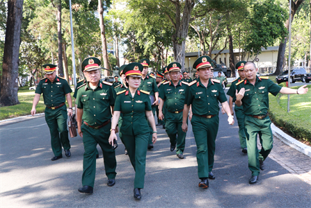 Tổng cục Chính trị khảo sát công tác chuẩn bị chương trình nghệ thuật chào mừng kỷ niệm 50 năm Ngày giải phóng miền Nam