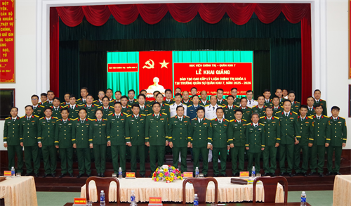 Học viện Chính trị phối hợp Quân khu 7 khai giảng đào tạo cao cấp lý luận chính trị khóa 1