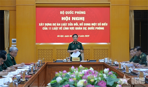 Đại tướng Phan Văn Giang chủ trì Hội nghị xây dựng dự án luật về lĩnh vực quân sự, quốc phòng