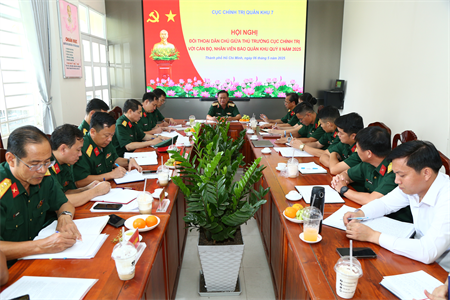 Cục Chính trị Quân khu 7 tổ chức đối thoại dân chủ với Báo Quân khu quý II năm 2025