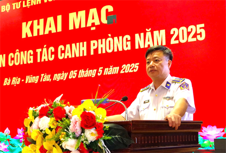 Bộ Tư lệnh Vùng Cảnh sát biển 3 khai mạc tập huấn đóng quân canh phòng năm 2025