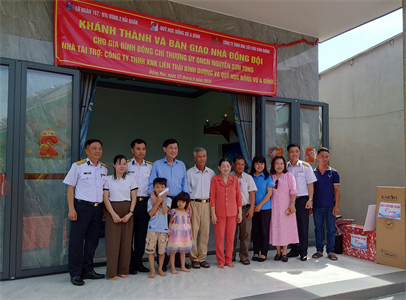 Vùng 2 Hải quân khánh thành, bàn giao nhà đồng đội