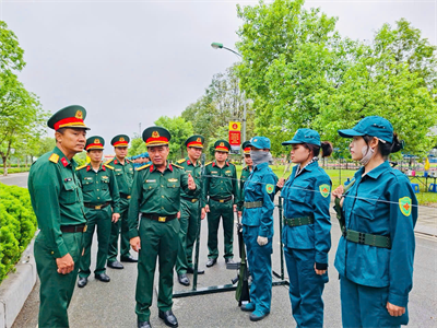 Bộ Tham mưu Quân khu kiểm tra và động viên khối nữ du kích miền Nam