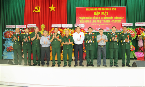 Trung đoàn 738 gặp mặt truyền thống kỷ niệm 65 năm ngày thành lập Tiểu đoàn 1 Long An