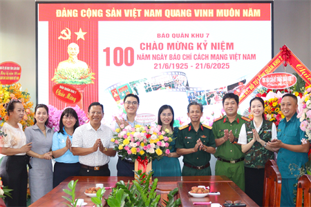 Báo Quân khu 7 đón nhận lời chúc tốt đẹp từ các cơ quan, đơn vị, doanh nghiệp
