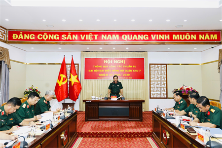 Thượng tướng Võ Minh Lương thông qua công tác chuẩn bị Đại hội đại biểu Đảng bộ Quân khu 7 nhiệm kỳ 2025 - 2030