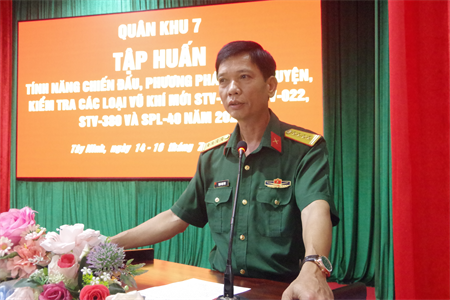 Quân khu 7 tập huấn tính năng chiến đấu, phương pháp huấn luyện, kiểm tra các loại vũ khí mới