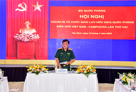 Thượng tướng Hoàng Xuân Chiến chủ trì Hội nghị chuẩn bị tổ chức giao lưu hữu nghị quốc phòng Việt Nam - Campuchia