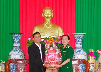 Tỉnh Svây Riêng, Vương quốc Campuchia thăm, chúc tết và làm việc với Bộ đội Biên phòng tỉnh Long An