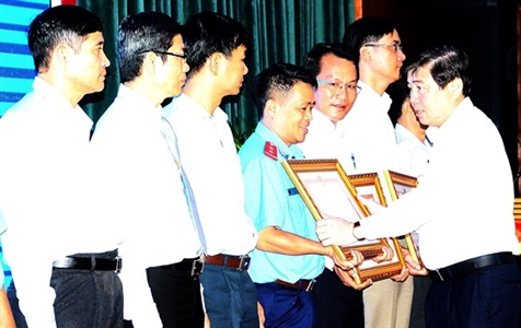 Chủ tịch UBND TPHCM Nguyễn Thành Phong: Chấm dứt tết, thực hiện kỷ cương hành chính
