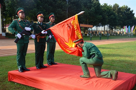 Sư đoàn 302 tuyên thệ chiến sĩ mới 2018