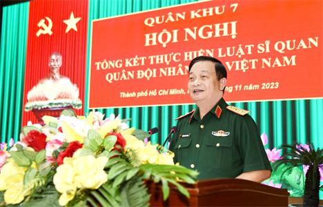 Trung tướng Trần Hoài Trung: Cần đồng bộ giữa Luật Sĩ quan QĐND Việt Nam và các Luật khác