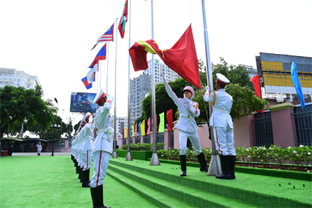 Lễ thượng cờ các nước ASEAN tham gia Giải bóng chuyền nam Quân đội