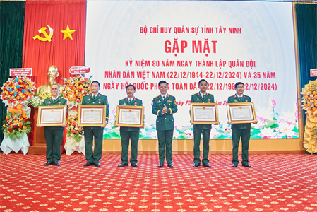 Tây Ninh gặp mặt kỷ niệm 80 năm Ngày thành lập Quân đội