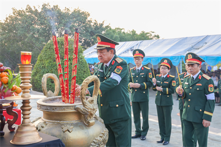 Lễ viếng, truy điệu và an táng 17 hài cốt liệt sĩ tại Nghĩa trang liệt sĩ tỉnh Bình Phước
