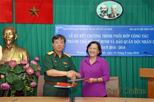 TP. Hồ Chí Minh và Báo Quân đội nhân dân ký kết chương trình phối hợp công tác giai đoạn 2016-2019